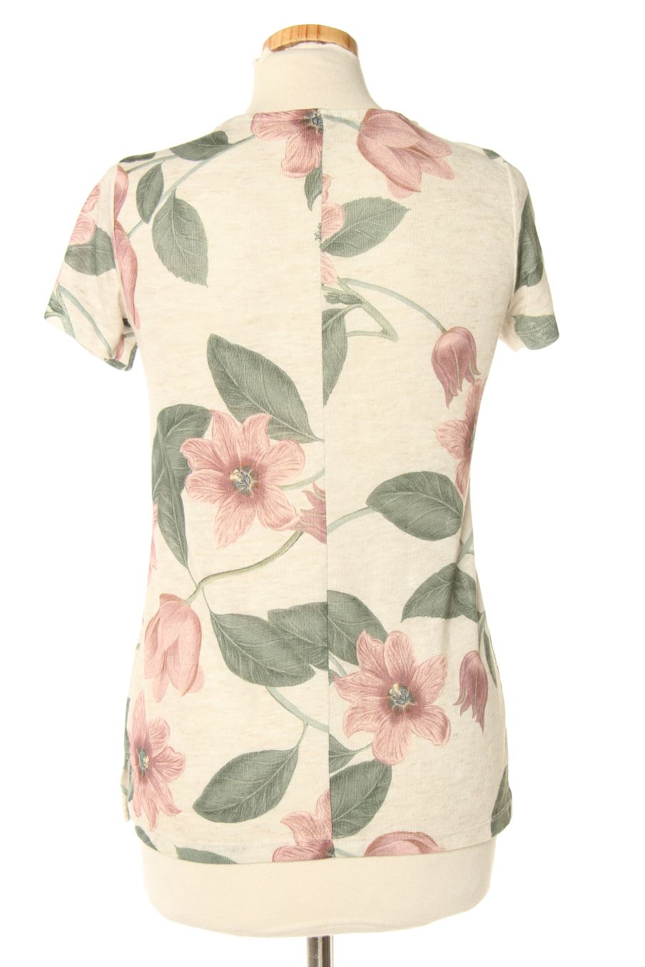 Camiseta de Stradivarius de la talla S, de color flores