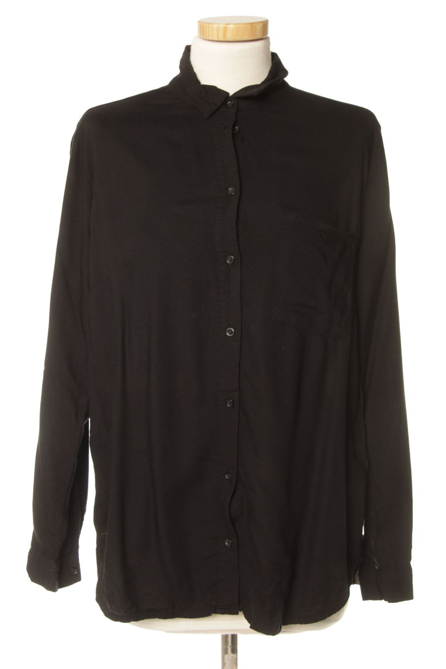 Chemise H&M de la taille 36, de couleur noir