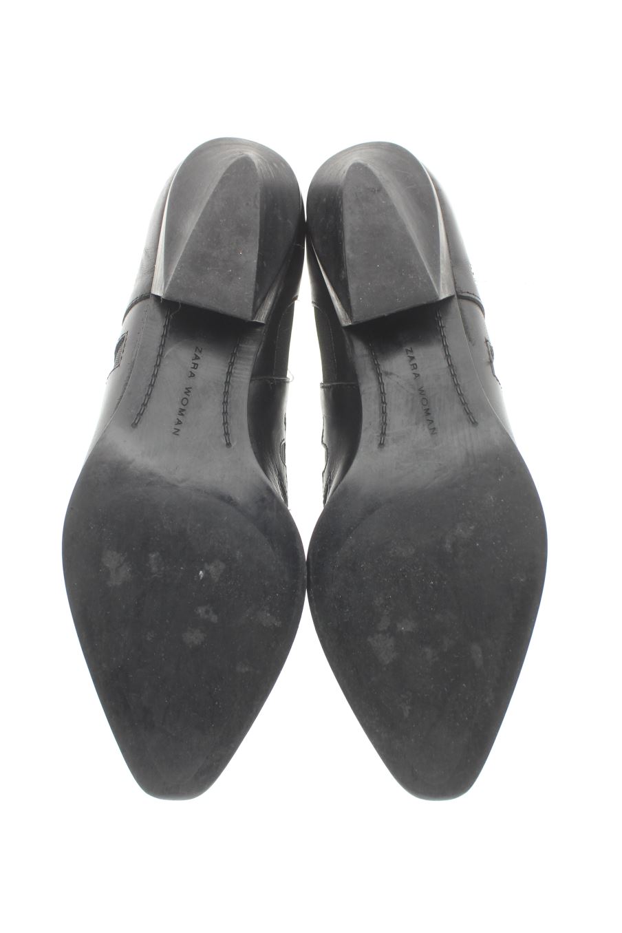 Chaussures plates de Zara de la taille 36, de couleur noir de