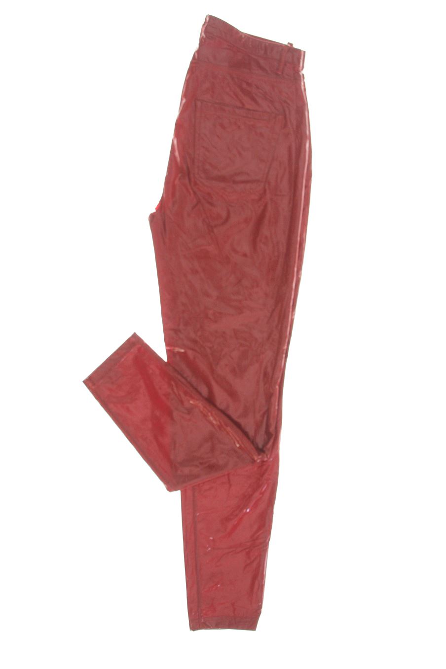 Pantalon Pull & Bear de la taille 38, de couleur rouge