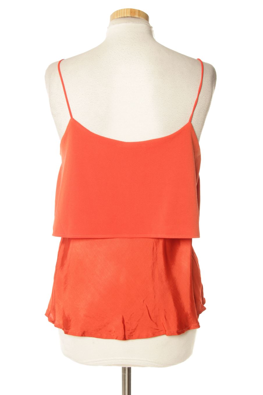 Top de PERCENTIL de la talla M, de color rojo