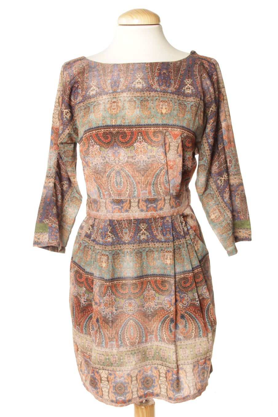 Robe casual Mango de la taille XS, de couleur imprimés