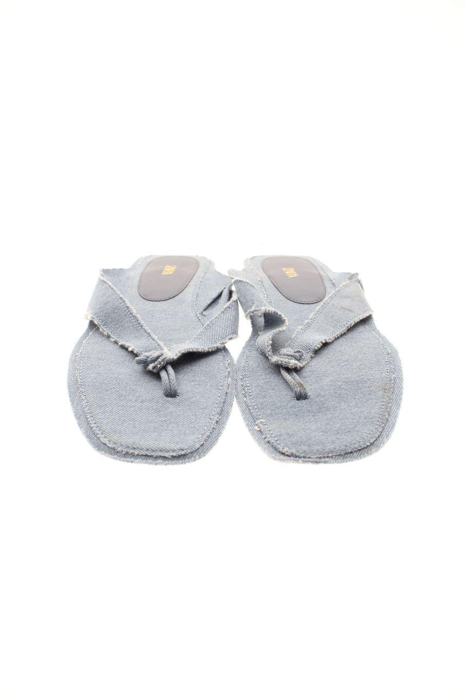 Sandalias planas de Zara de la talla 40, de color azul de