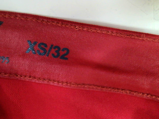 Jeans Only de la taille XS, de couleur rouge de denim