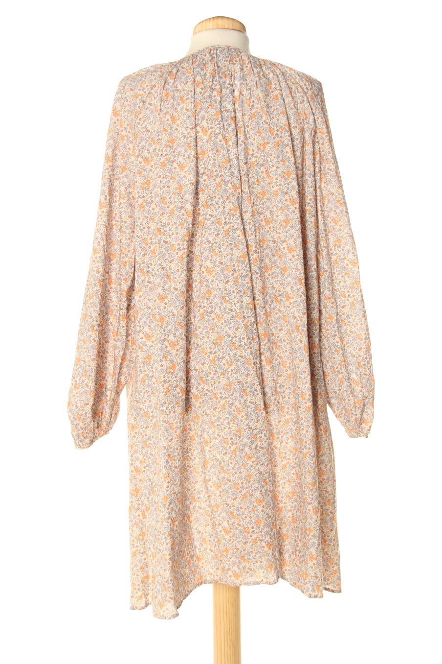 Robe casual H&M de la taille XL, de couleur fleurs