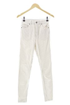 Jeans 34 Stradivarius, foto 1 di 2