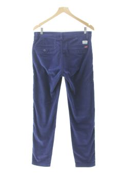 Pantaloni 40 Levi's