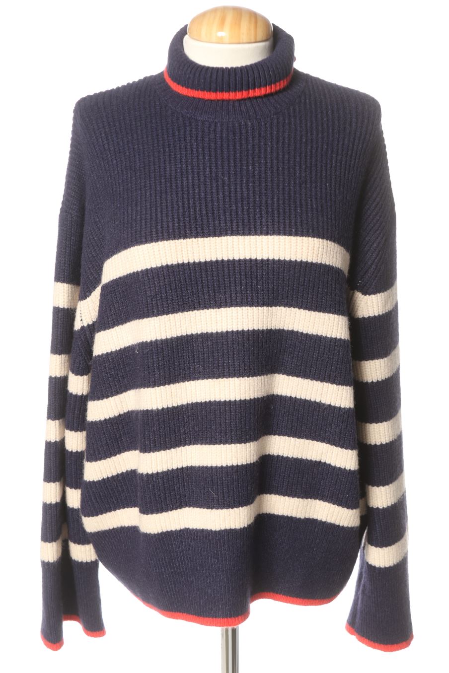 Pull Zara de la taille S, de couleur rayures