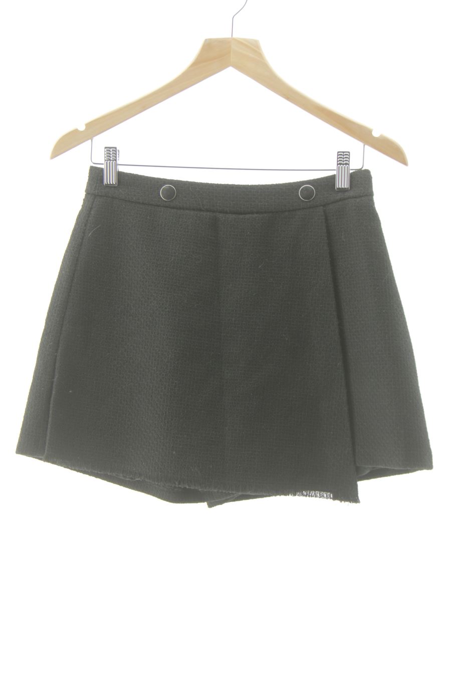 Pantalón corto de Pimkie de la talla 38, de color negro