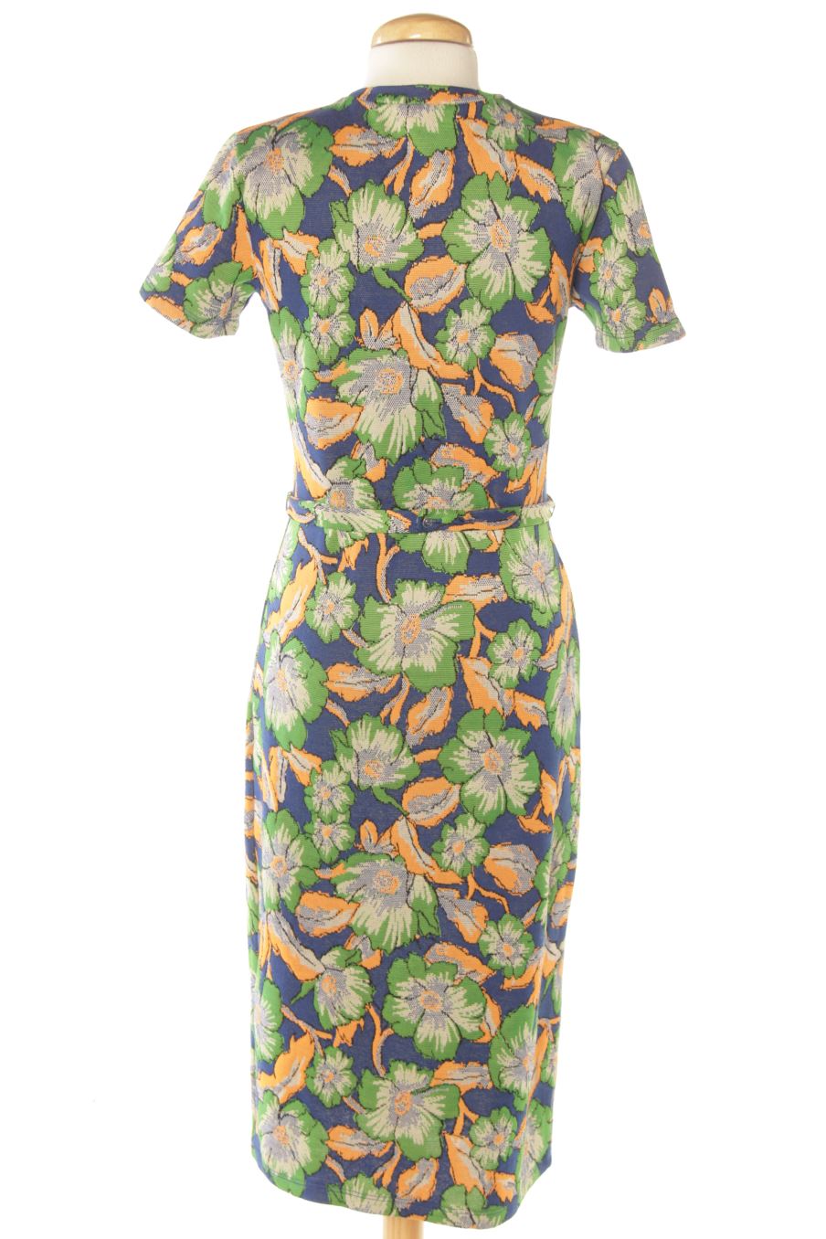 Vestido casual de Zara de la talla S, de color flores
