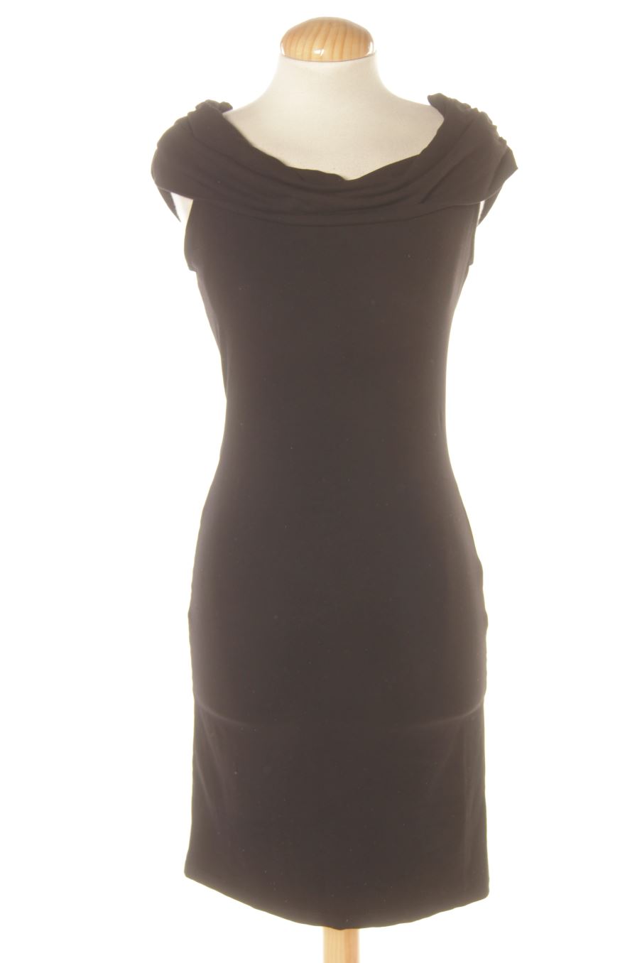 Robe casual Mango de la taille M, de couleur noir