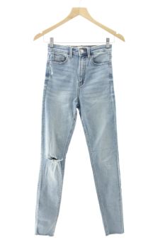 Jeans 34 Stradivarius, foto 1 di 2