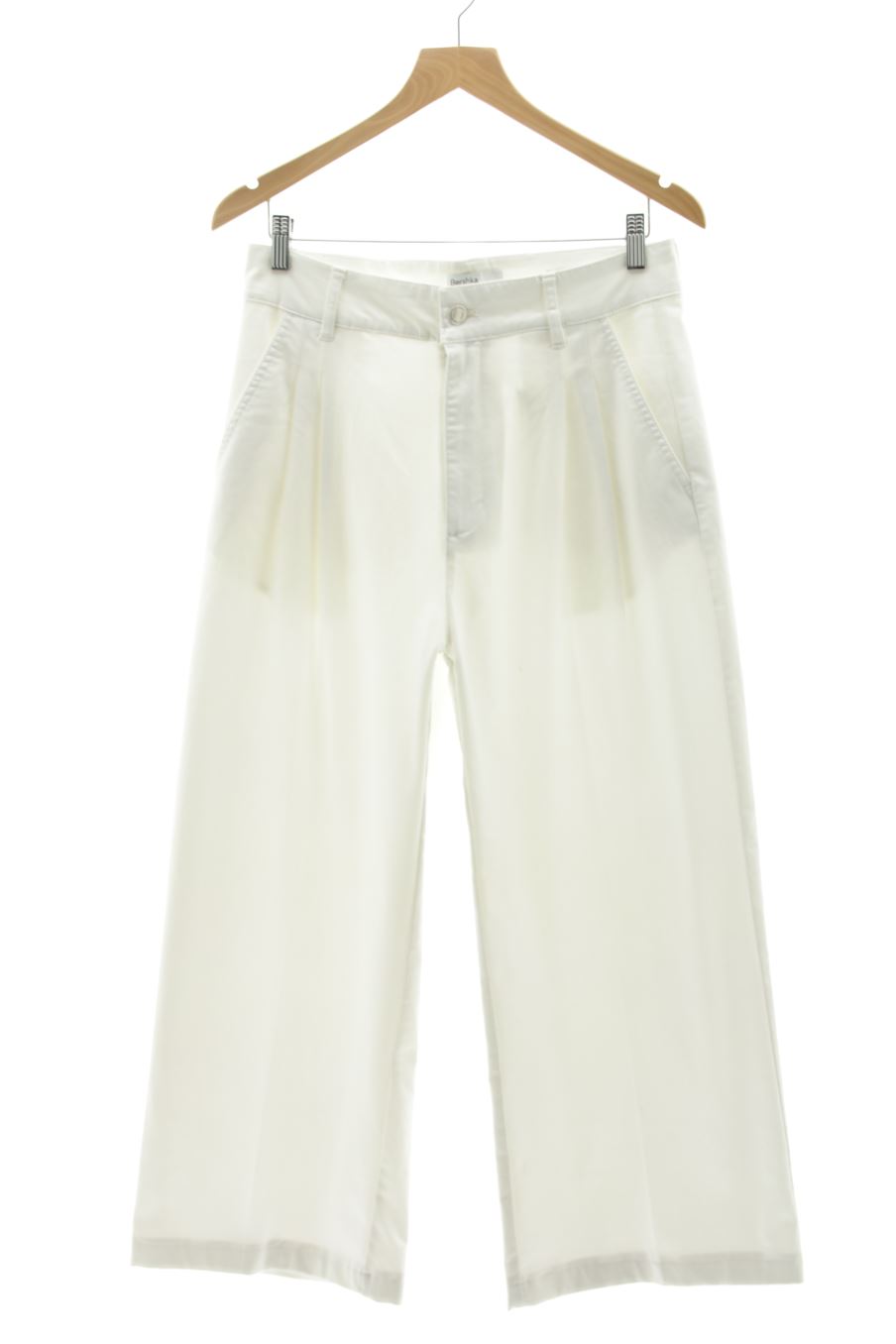Pantaloni de Bershka de la talla 40, de color bianco
