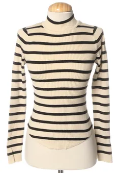Maglione XS Stradivarius, foto 1 di 2