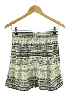 Aufwändiger Rock S Pull & Bear, Foto 1 von 2