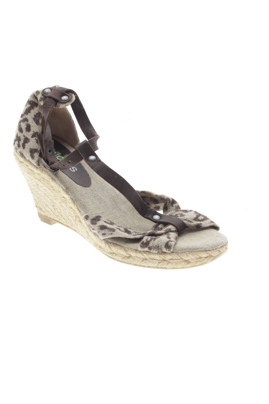 Sandalias tacon de FABIOLAS de la talla 37, de color animal print de