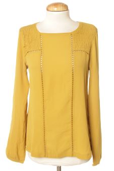 Blusa de manga larga S Sfera, foto 1 de 2