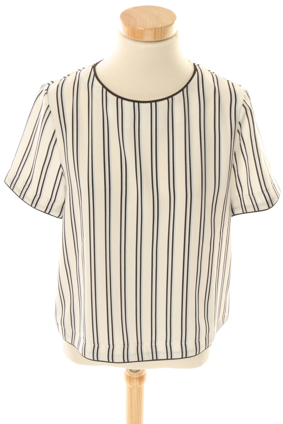 Blouse à manches courtes Parfois de la taille M, de couleur rayures