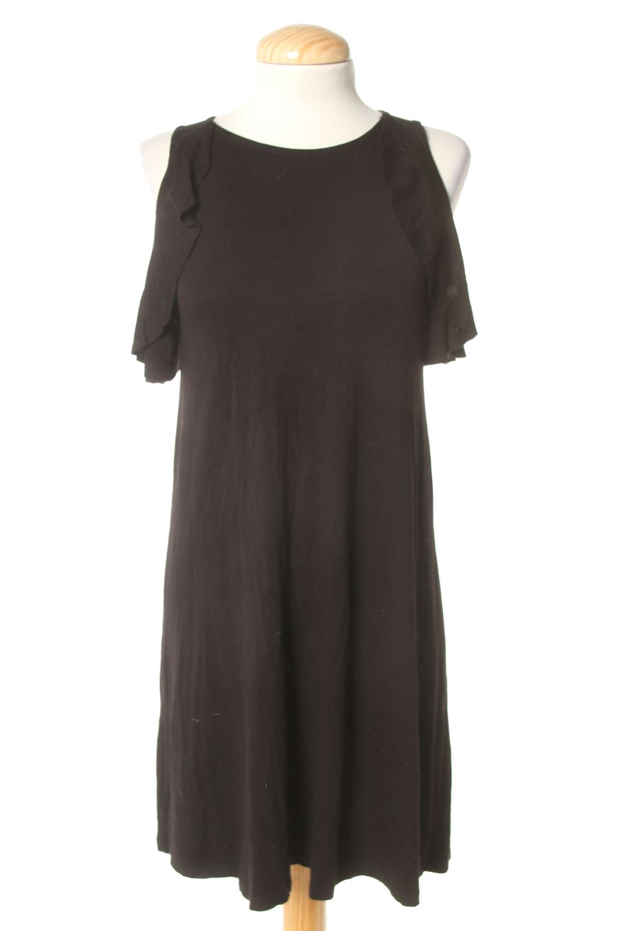 Robe casual Pull & Bear de la taille S, de couleur noir