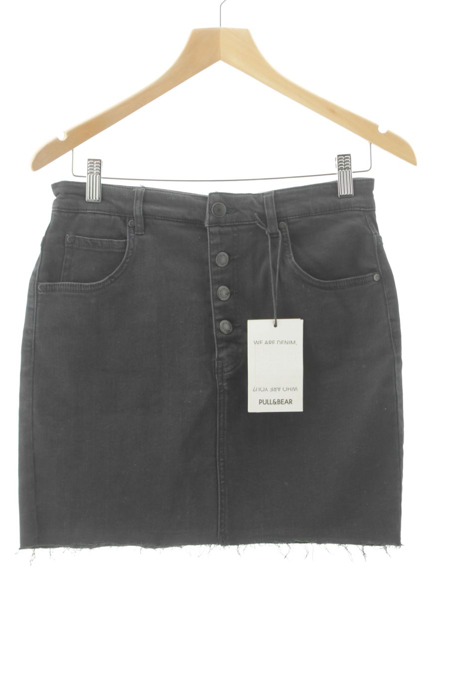 Jupe Pull & Bear de la taille L, de couleur noir