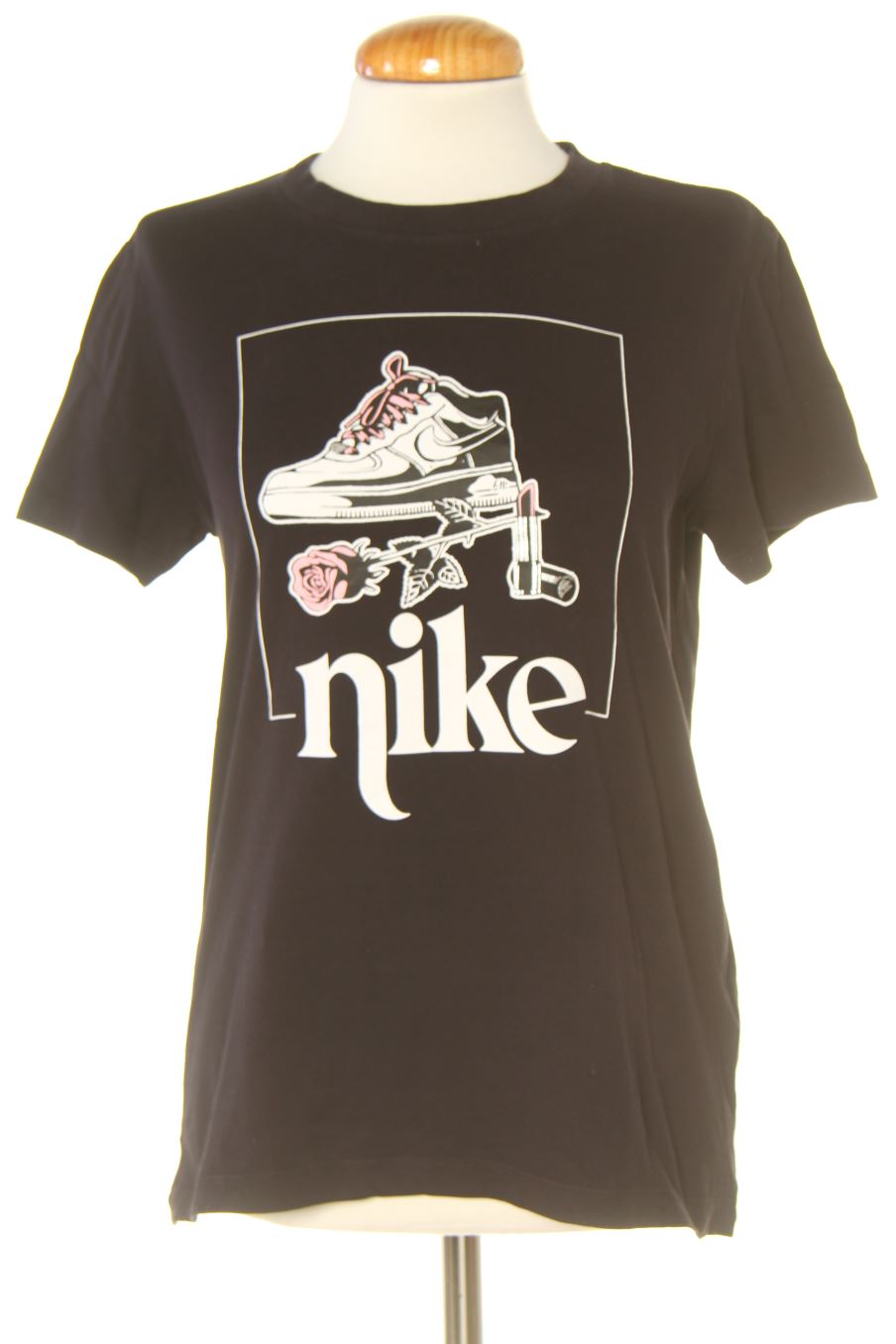 T-shirt Nike de la taille S, de couleur noir
