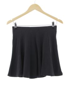 Aufwändiger Rock M Bershka, Foto 1 von 2