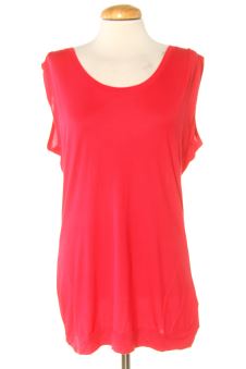 T-shirt L Only