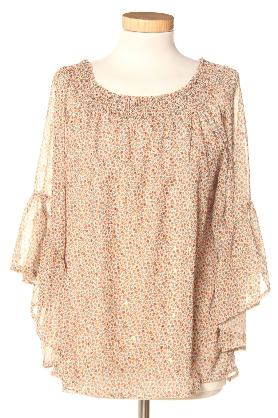 Blouse à manches longues New collection de la taille M, de couleur fleurs