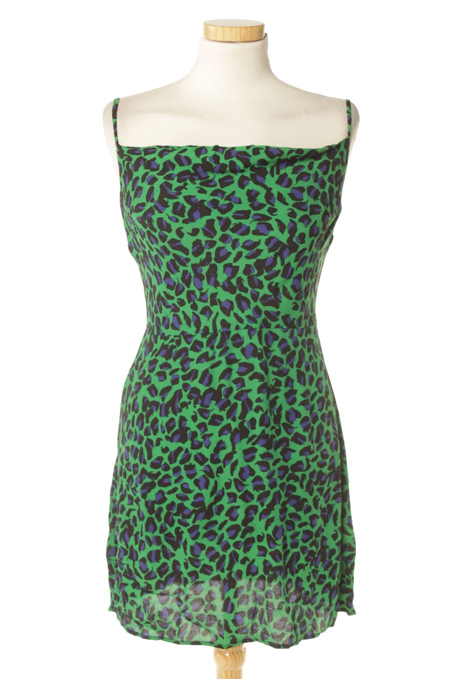 Vestido casual de Bershka de la talla M, de color animal print
