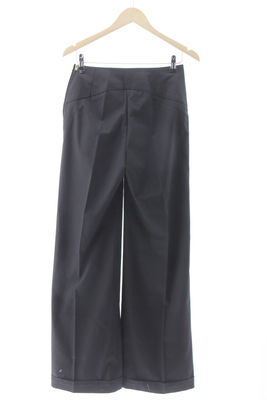 Pantalón de H&M de la talla 36, de color negro