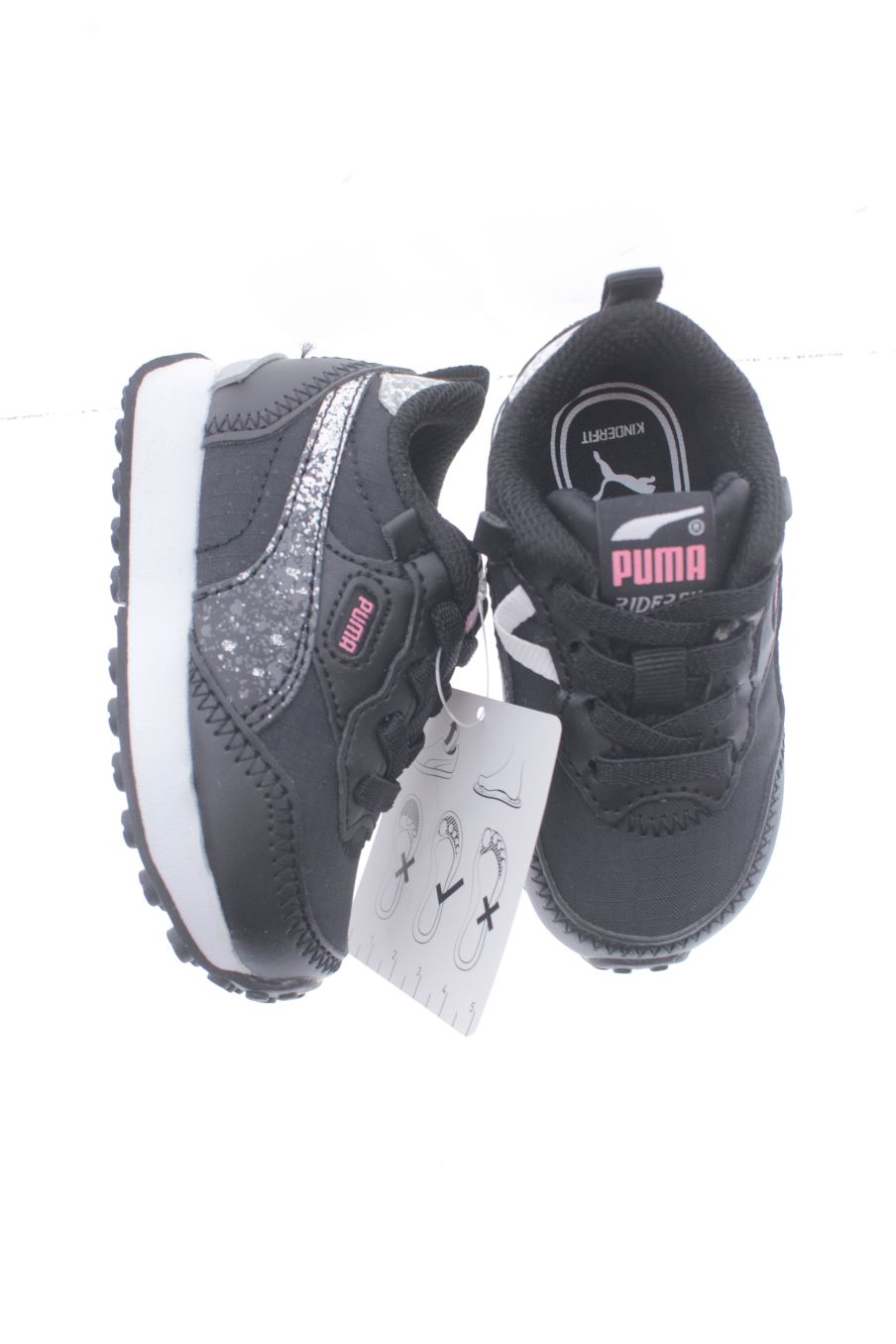 Mit Etikett Puma Turnschuhe Größe 19