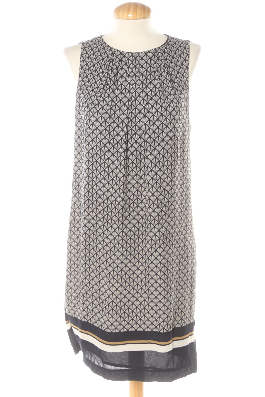 Robe casual H&M de la taille 36, de couleur imprimés