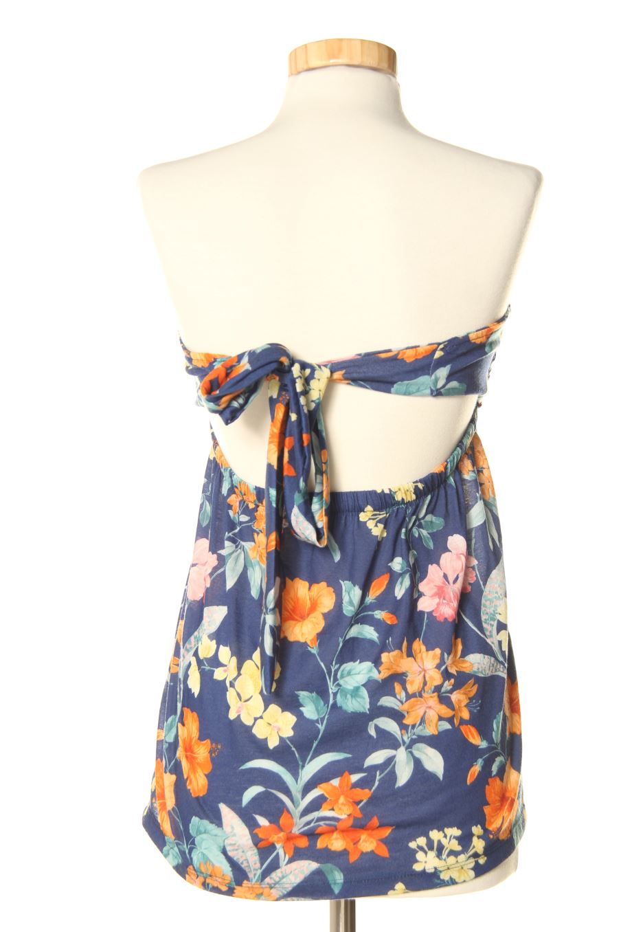 Top Pull & Bear de la taille M, de couleur fleurs
