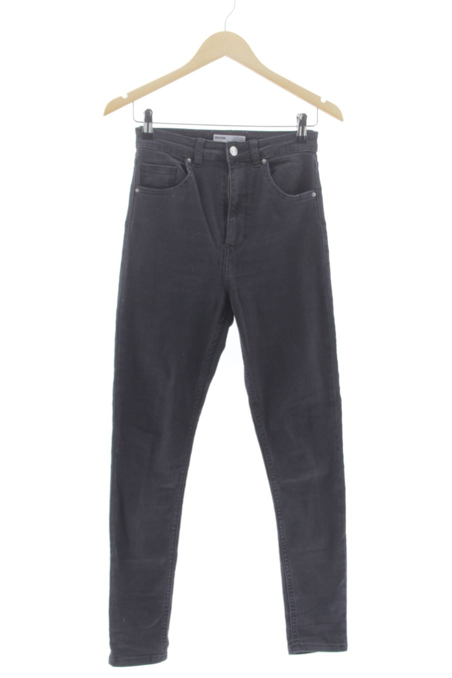Vaquero de Bershka de la talla 36, de color negro de ropa vaquera