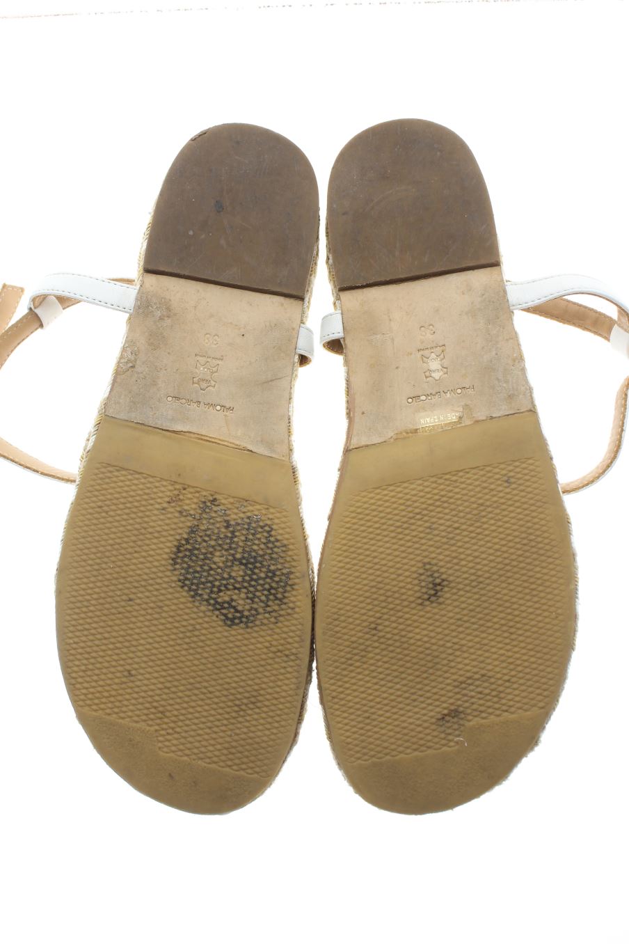 Sandalias planas de Paloma Barceló de la talla 38, de color blanco de