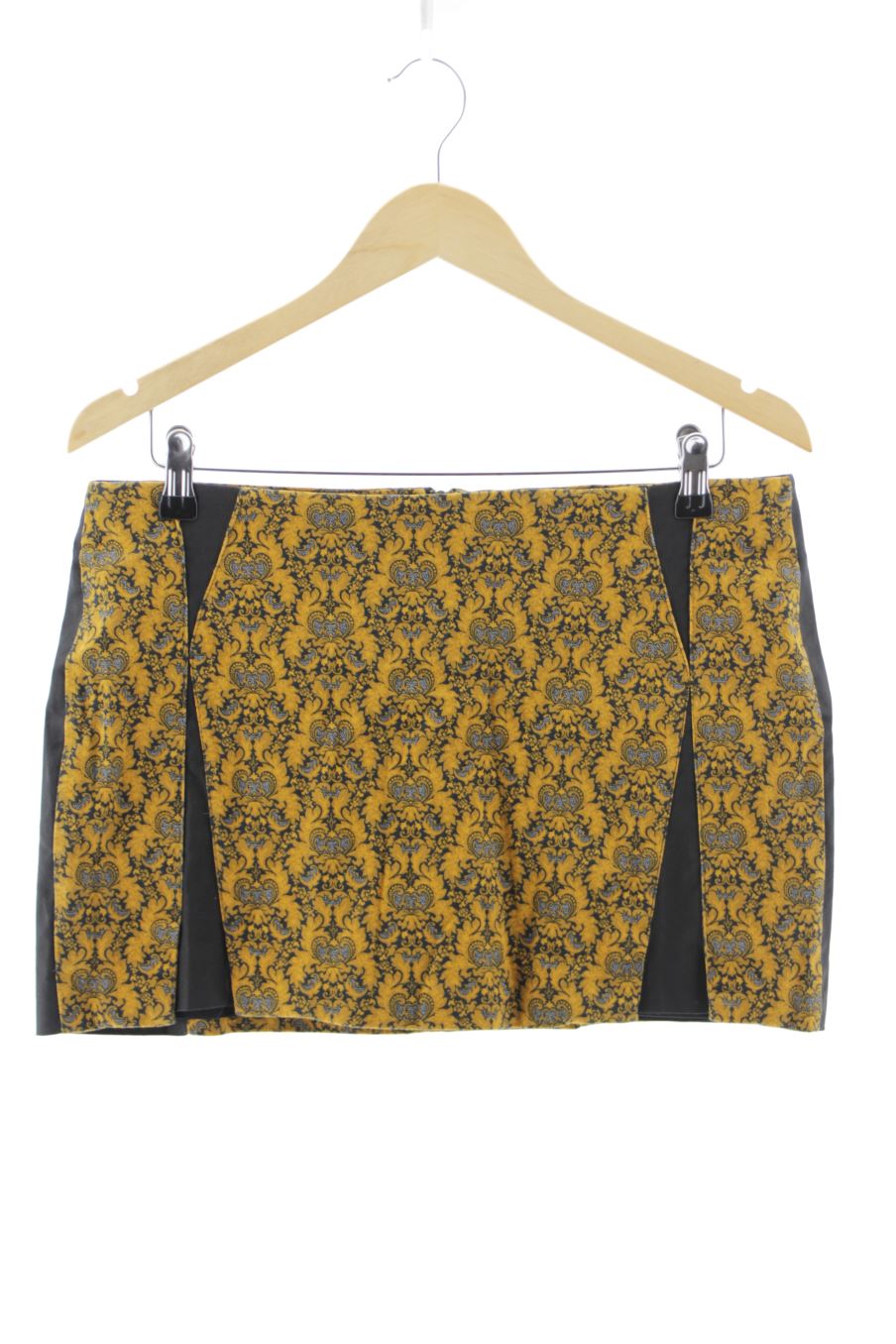 Jupe Pull & Bear de la taille L, de couleur imprimés