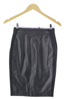Jupe 34 Stradivarius, photo 1 sur 2