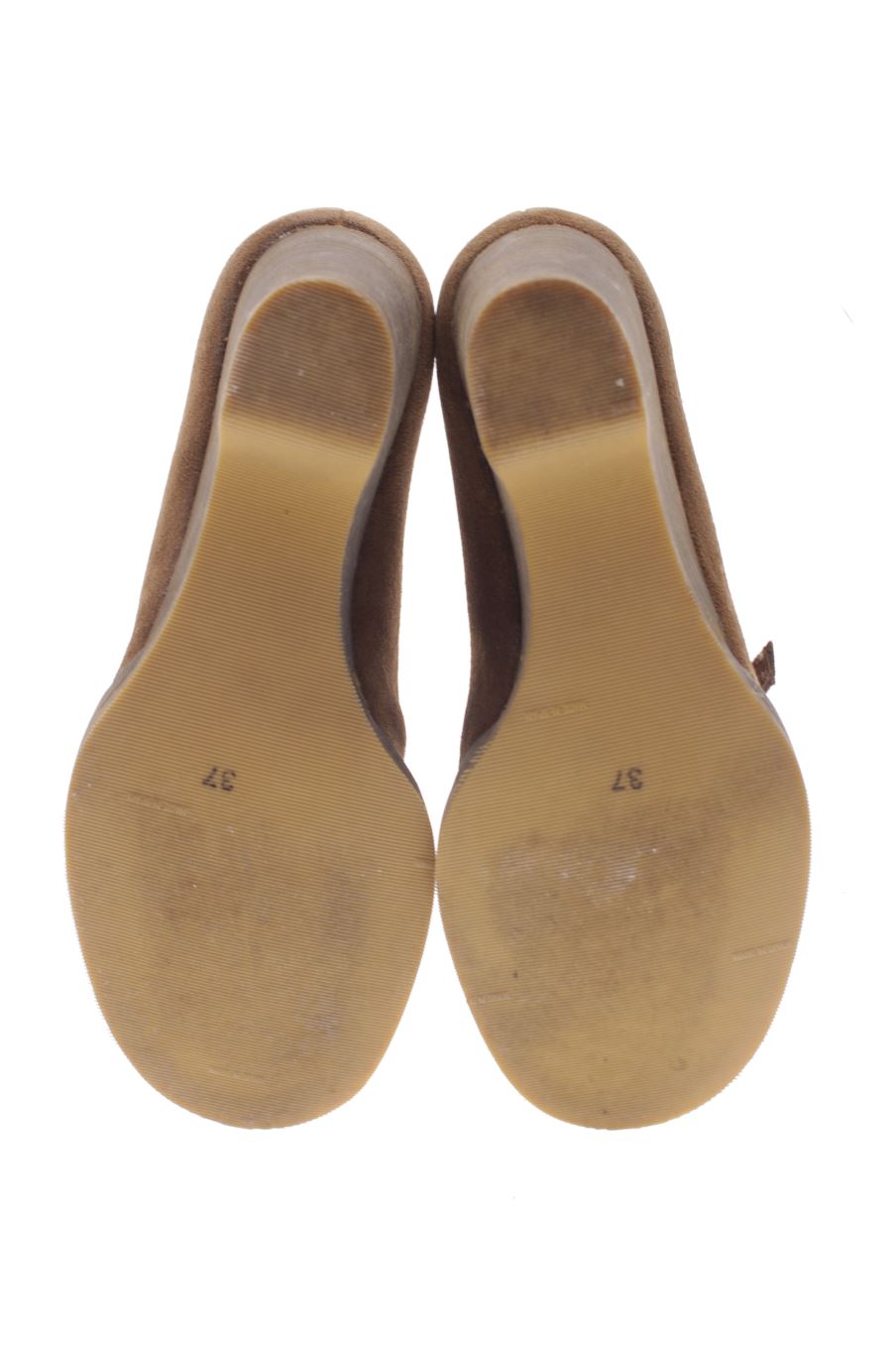 Zapatos de tacon de Zara de la talla 37, de color marrón de