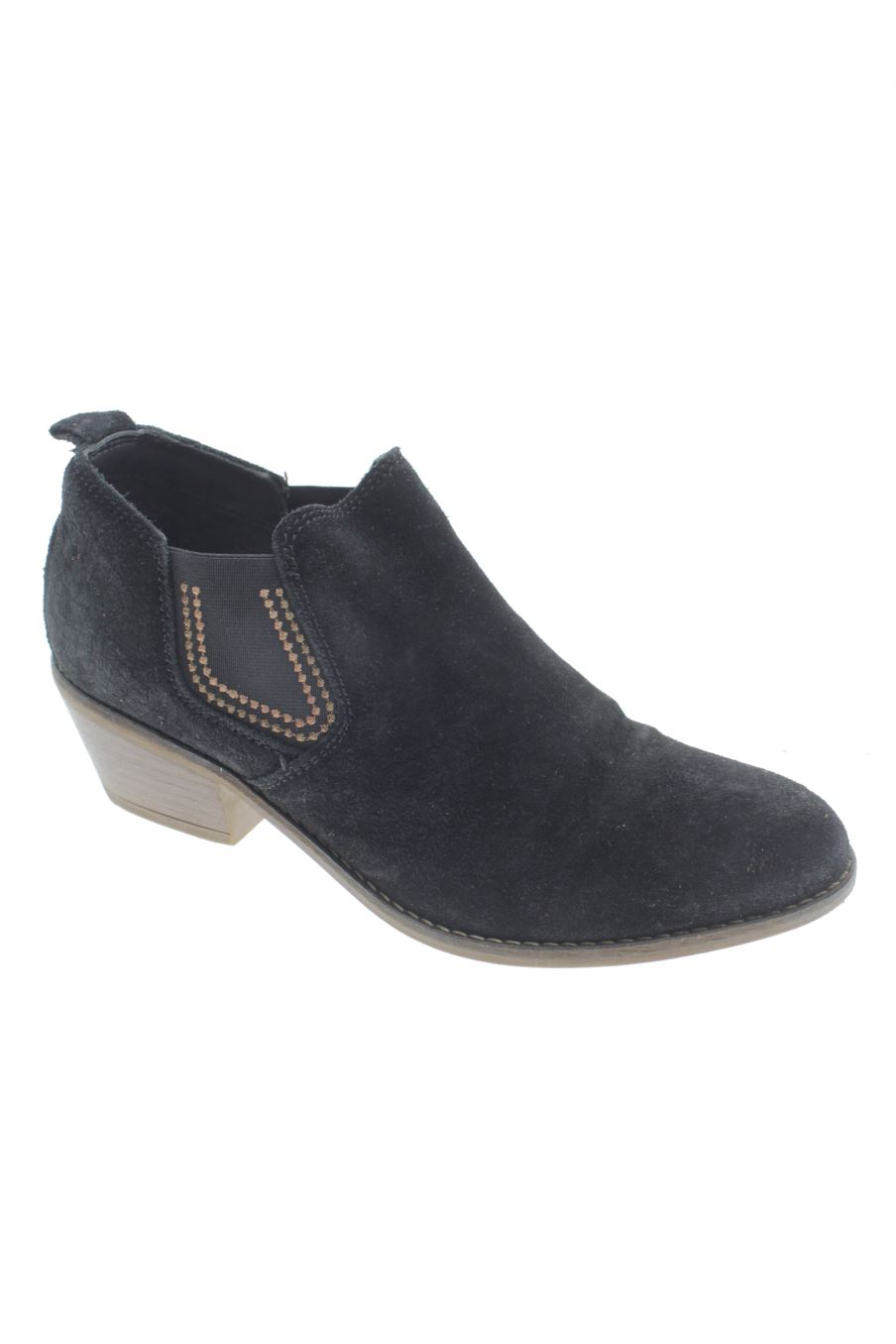 Botines de A+ de la talla 38, de color negro de