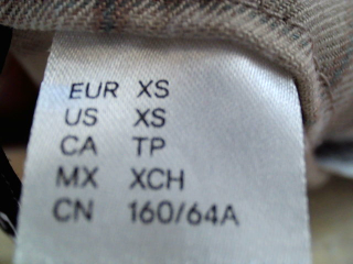 Jupe H&M de la taille XS, de couleur carreaux