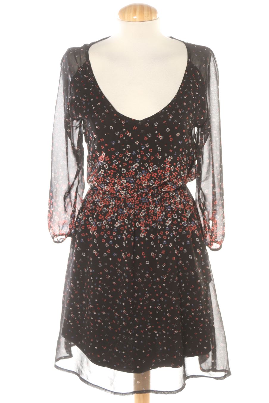 Robe casual Bershka de la taille S, de couleur fleurs