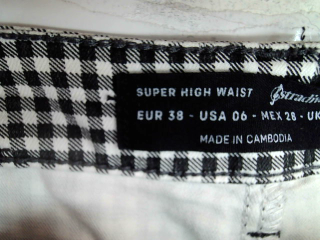 Vaquero de Stradivarius de la talla 38, de color cuadros de ropa vaquera