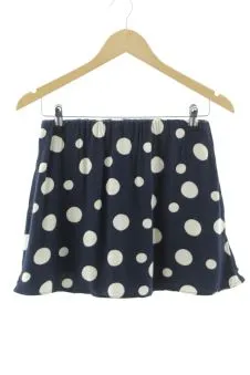 Shorts XS Trafaluc, photo 1 sur 2