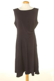 Einfaches Kleid 44 Diana Gallesi, Foto 1 von 2