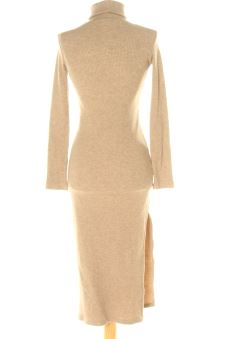 Robe casual XS Mango