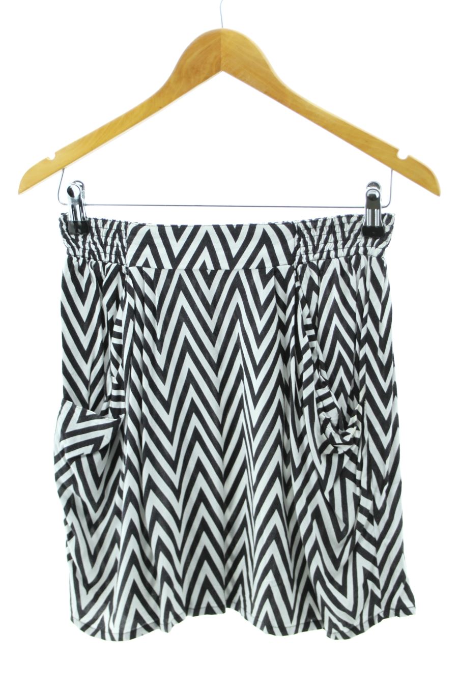 Jupe H&M de la taille 38, de couleur noir