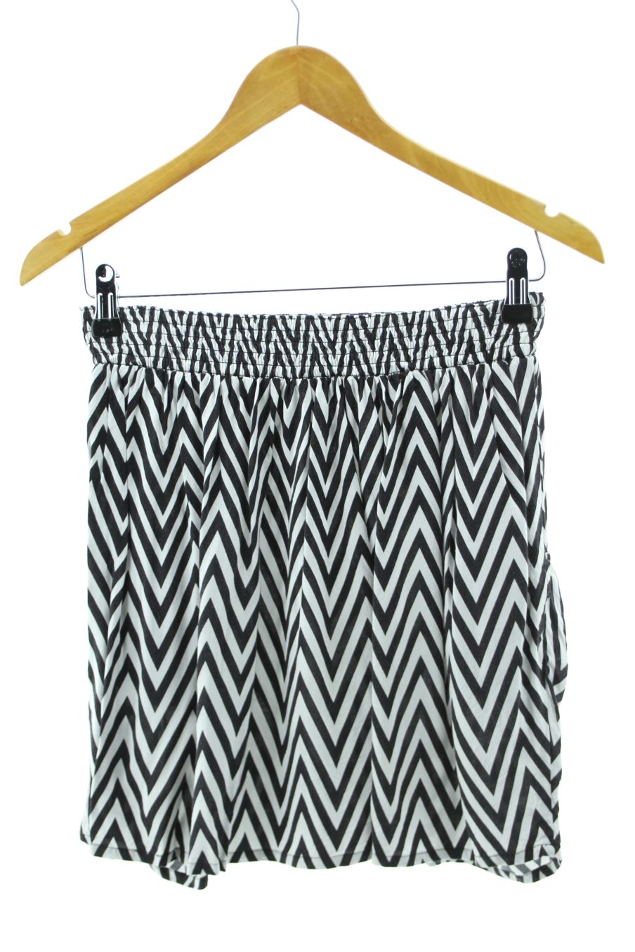 Jupe H&M de la taille 38, de couleur noir