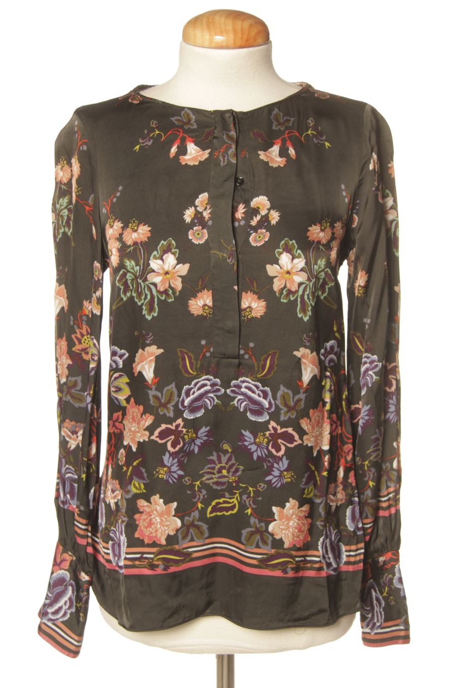 Blusa de manga larga de Massimo Dutti de la talla 34, de color flores