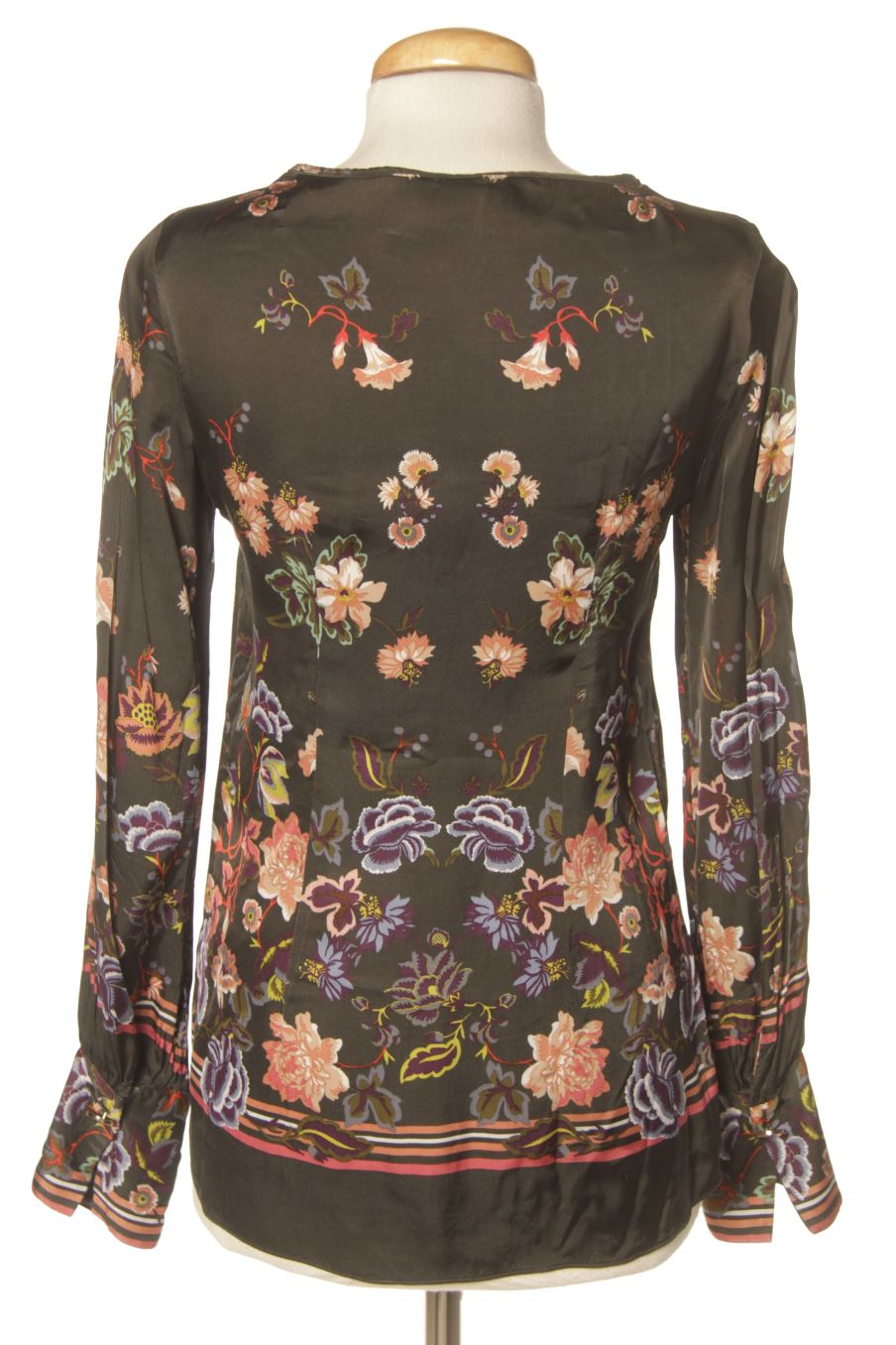 Blusa de manga larga de Massimo Dutti de la talla 34, de color flores