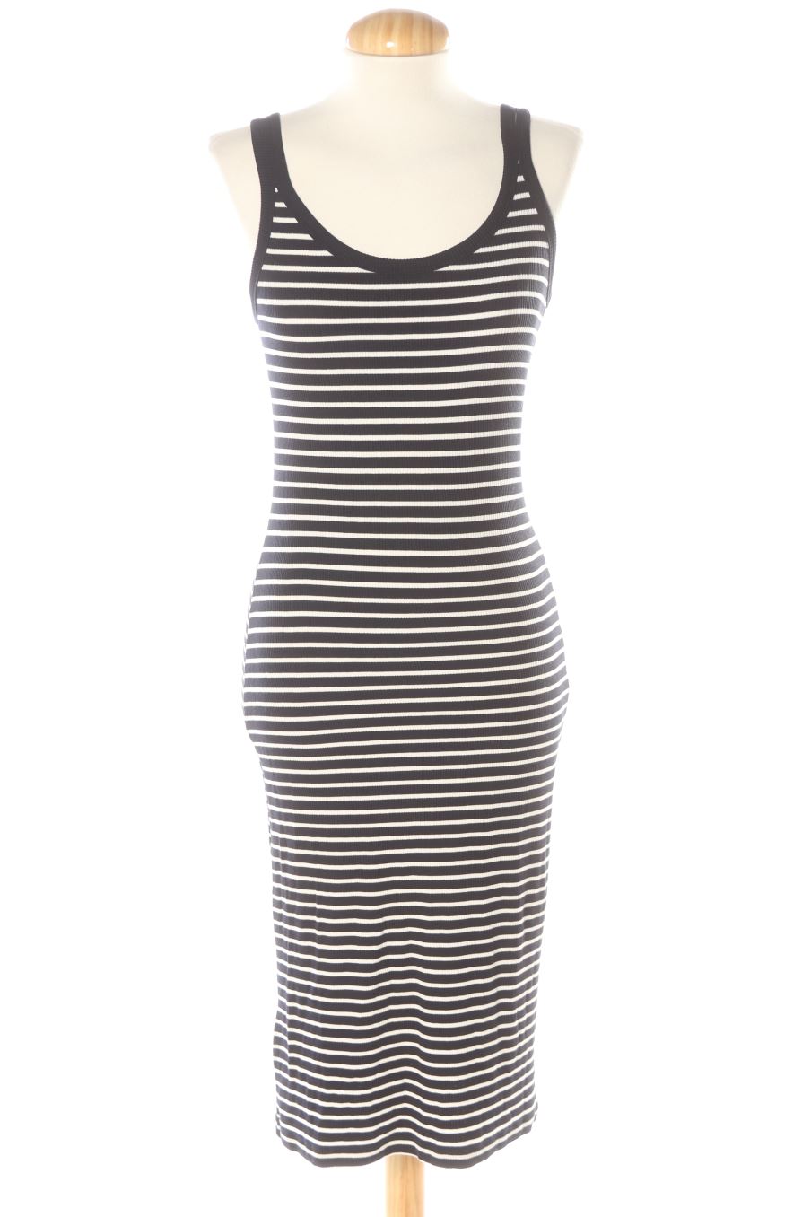 Robe casual Mango de la taille S, de couleur rayures